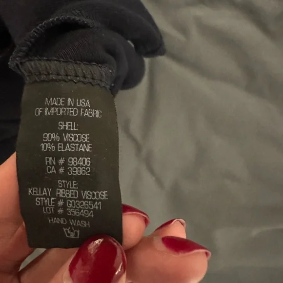 Theory Viscose Top M - Picture 4 of 4